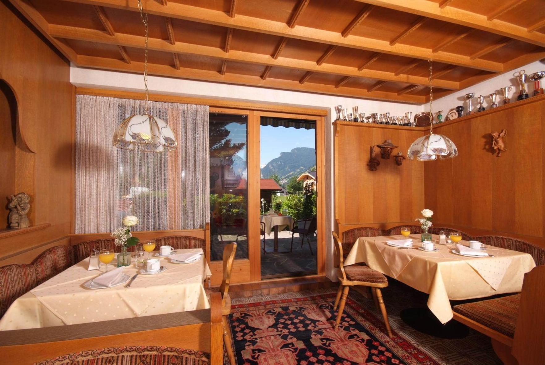 Hotel Garni Maximilian Zell am Ziller Exterior photo